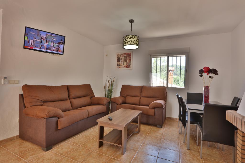 Apartamentos El Madronal Coto Rios Eksteriør billede