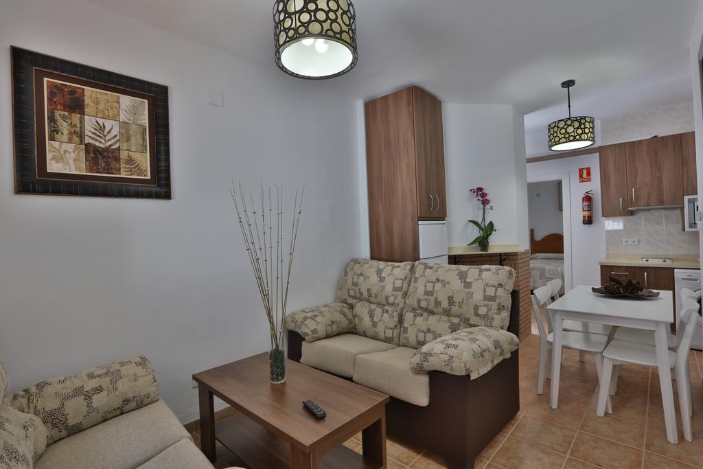 Apartamentos El Madronal Coto Rios Eksteriør billede