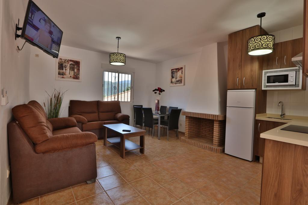 Apartamentos El Madronal Coto Rios Eksteriør billede